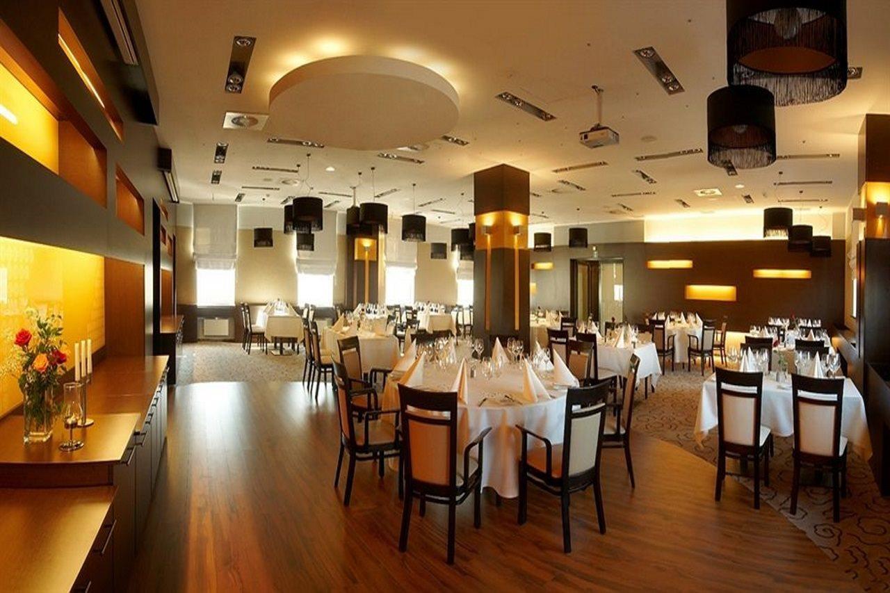 Hotton Hotel Gdynia Restaurant photo